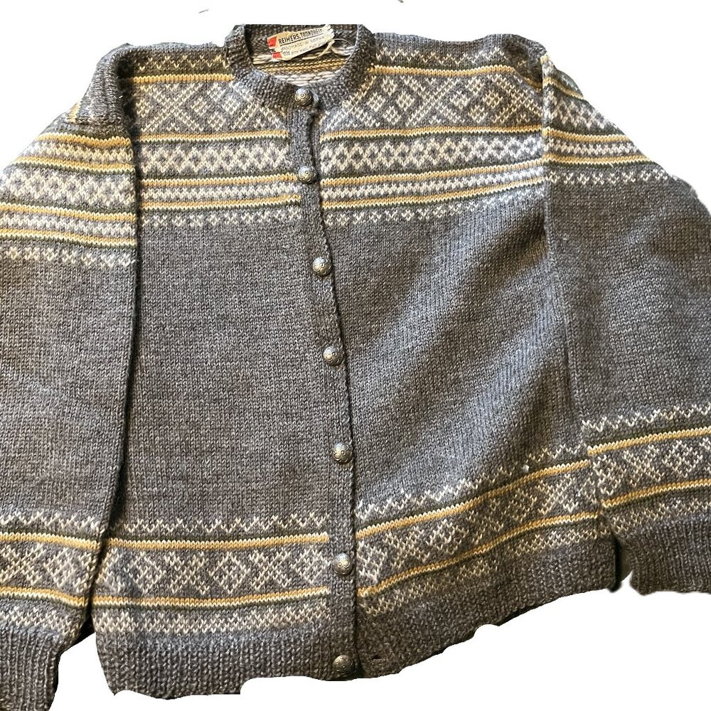 Timeless 1960s Norwegian Wool Sweater – Gray, Mustard & White